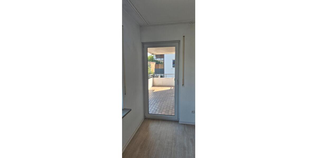 Etagenwohnung Remseck am Neckar - 3 Zimmer, 80 m&sup2;, 313.900&euro; | Angebot:27014496