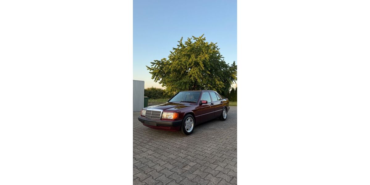 Mercedes-Benz 190 112.000 km 14.990 &euro; Eberdingen 71735