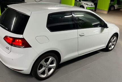 VW Golf 199.600 km 4.399 &euro; Pforzheim 75175