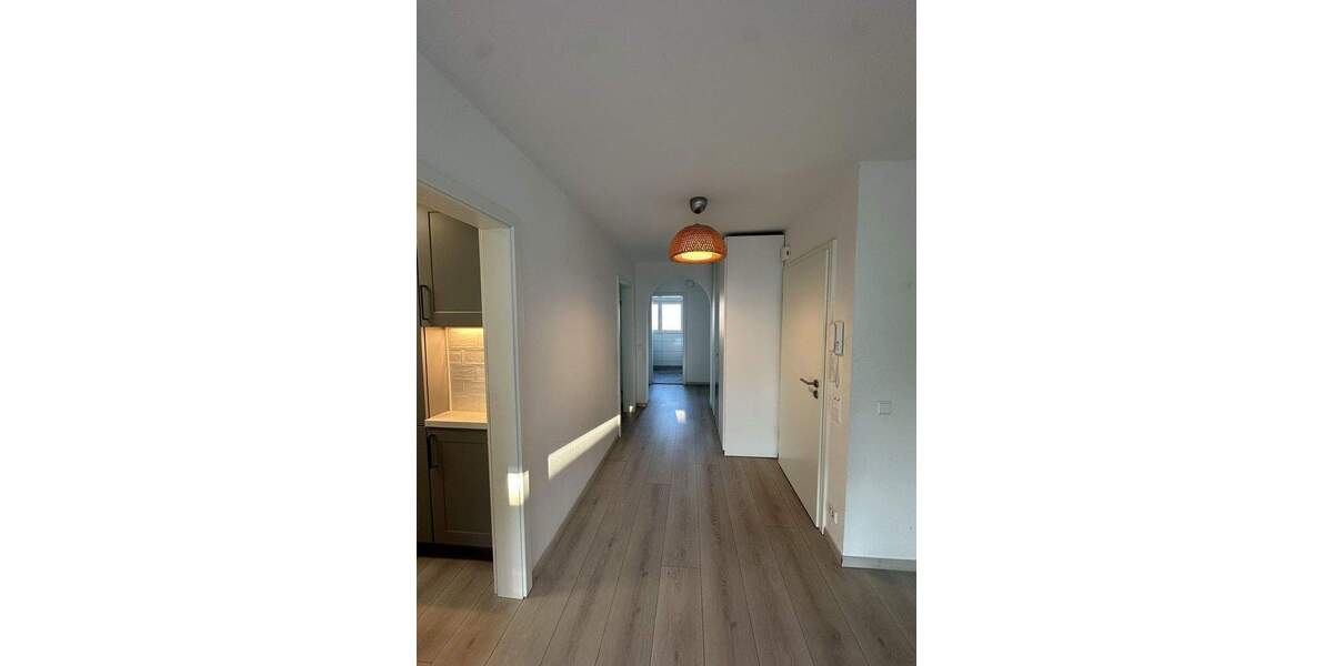 Etagenwohnung Freiberg Beihingen - 4 Zimmer, 101 m&sup2;, 430.000&euro; | Angebot:24846353