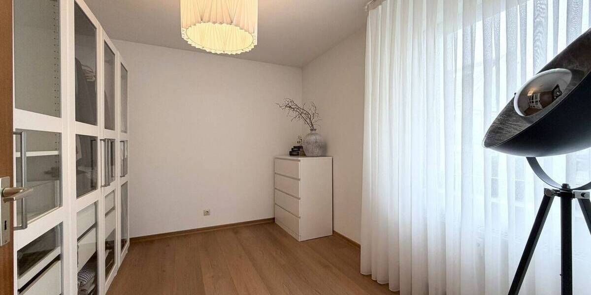 Etagenwohnung Ludwigsburg / Pflugfelden Pflugfelden - 3 Zimmer, 84 m&sup2;, 1.100&euro; | Angebot:26797903