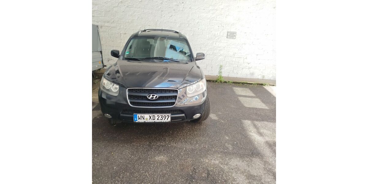 Hyundai SANTA FE 200.000 km 4.000 &euro; Waiblingen 71332