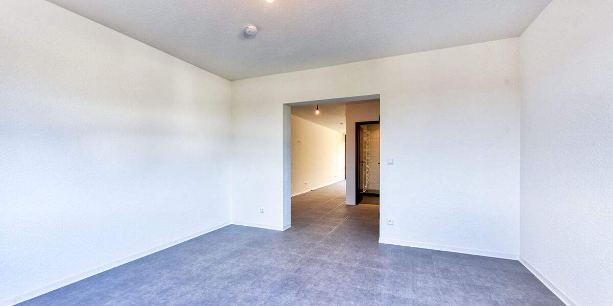 Etagenwohnung Ludwigsburg Ost - 3 Zimmer, 88 m&sup2;, 1.100&euro; | Angebot:25671013