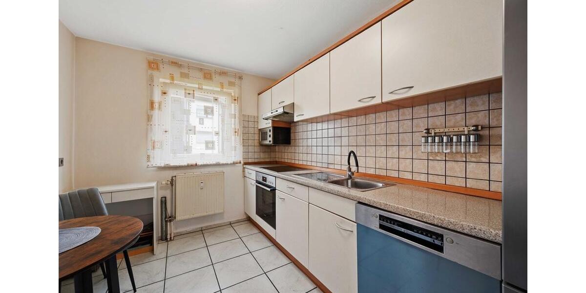 Etagenwohnung Reutlingen Sondelfingen - 3.5 Zimmer, 80 m&sup2;, 265.000&euro; | Angebot:26067355