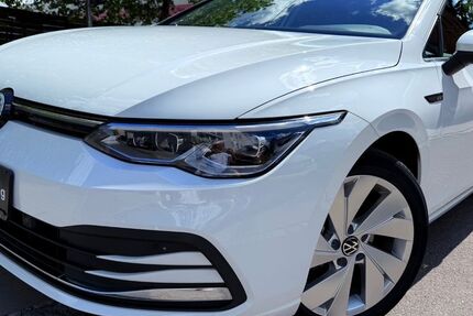 VW Golf 98.000 km 17.999 € Stuttgart 70435