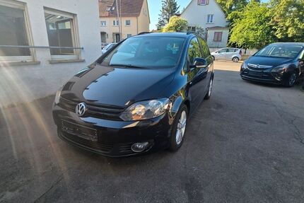 VW Golf 102.000 km 7.180 &euro; Möglingen 71696