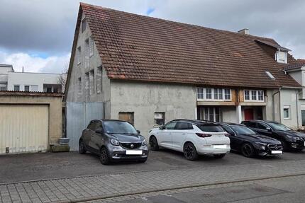 Haus Deckenpfronn - 7 Zimmer, 210 m&sup2;, 175.000&euro; | Angebot:25650202