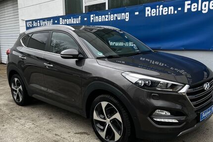 Hyundai TUCSON 122.000 km 15.900 € Unterensingen / bei Stuttgart 72669