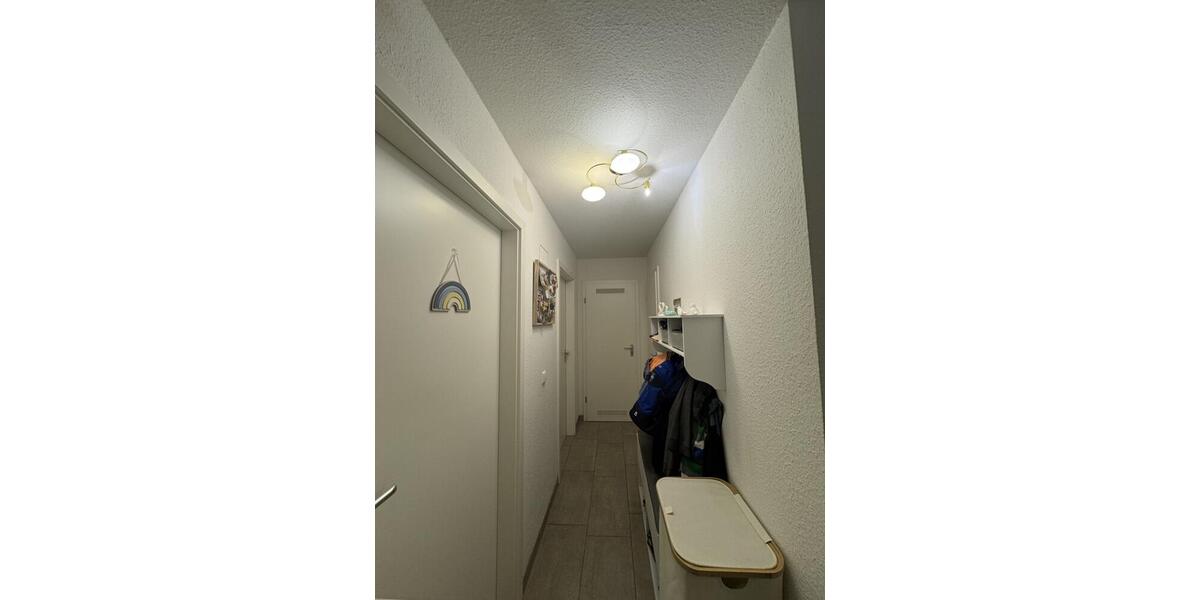 Erdgeschoßwohnung Gerlingen - 3.5 Zimmer, 79 m&sup2;, 1.100&euro; | Angebot:25328664