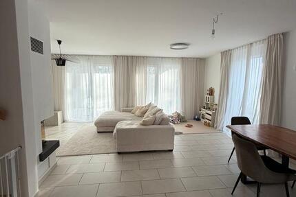 Haus Pforzheim Büchenbronn - 4.5 Zimmer, 125 m&sup2;, 1.800&euro; | Angebot:23709145