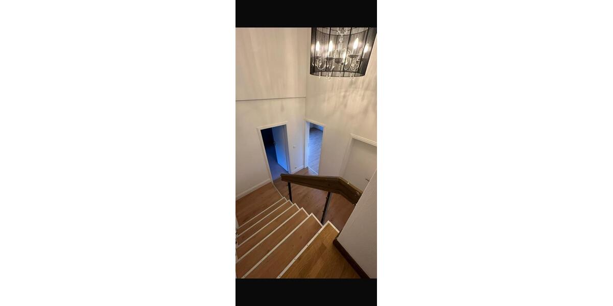 Einfamilienhaus Esslingen am Neckar Hegensberg - 5.5 Zimmer, 124 m&sup2;, 2.170&euro; | Angebot:27617248