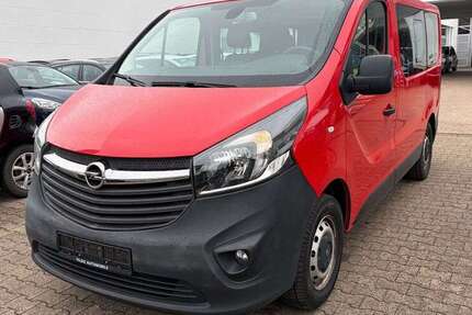 Opel Vivaro 104.685 km 15.995 € Stuttgart 70597