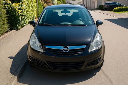 Opel Corsa 83.500 km 3.600 &euro; Stuttgart 70439