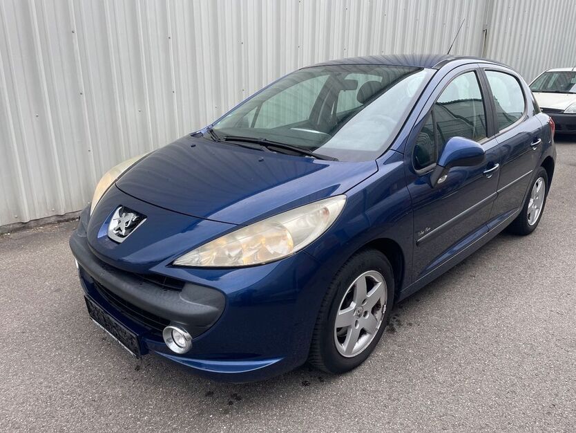 Peugeot 207 108.000 km 2.990 € Böblingen 71034