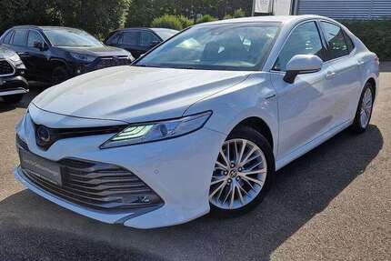 Toyota Camry 53.562 km 32.990 € Nürtingen 72622
