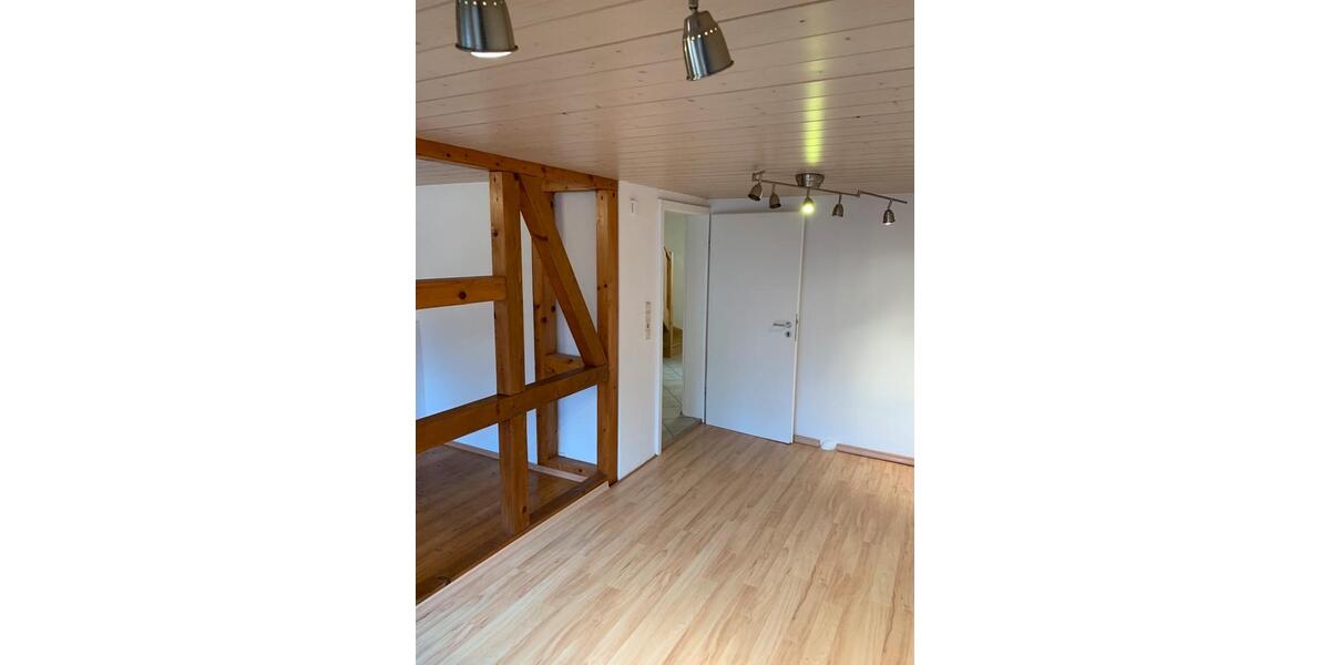 Reihenhaus Stuttgart Vaihingen - 4 Zimmer, 110 m&sup2;, 1.350&euro; | Angebot:27618931