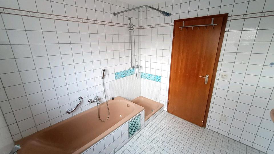 Etagenwohnung Calw - 3 Zimmer, 89 m&sup2;, 280.000&euro; | Angebot:25921110