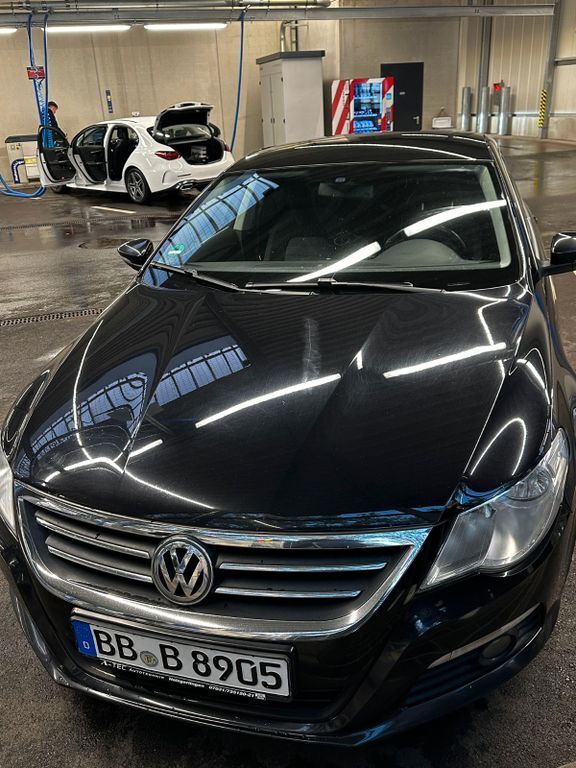 VW CC 214.305 km 9.400 € Böblingen 71034