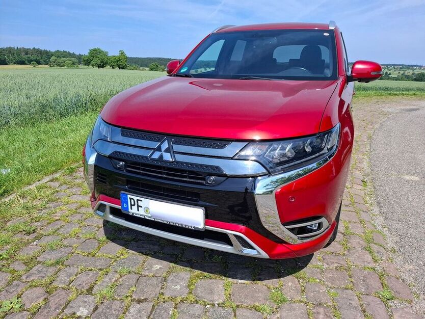Plug-in Hybrid Outlander