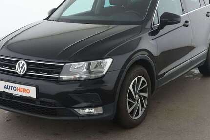 VW Tiguan 86.702 km 20.560 € Stuttgart 70195
