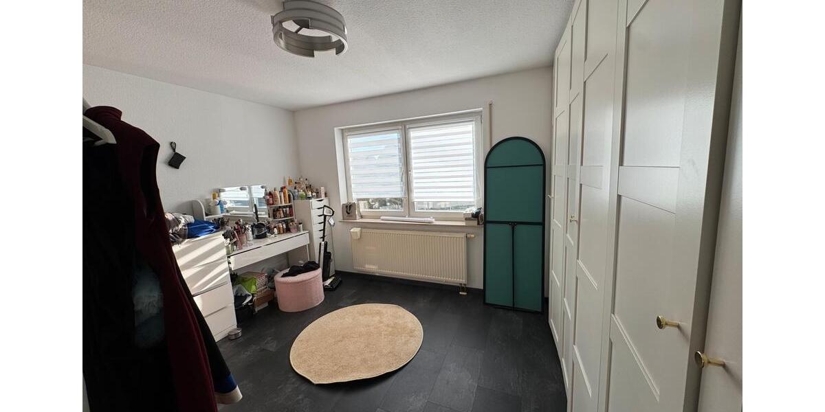 Erdgeschoßwohnung Herrenberg - 3.5 Zimmer, 89 m&sup2;, 299.900&euro; | Angebot:25904320