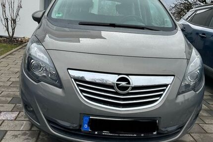 Opel Meriva 218.000 km 1.999 &euro; Reutlingen 72760