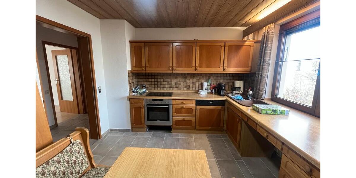 Erdgeschoßwohnung Esslingen am Neckar Oberesslingen - 3 Zimmer, 80 m&sup2;, 1.000&euro; | Angebot:24838098