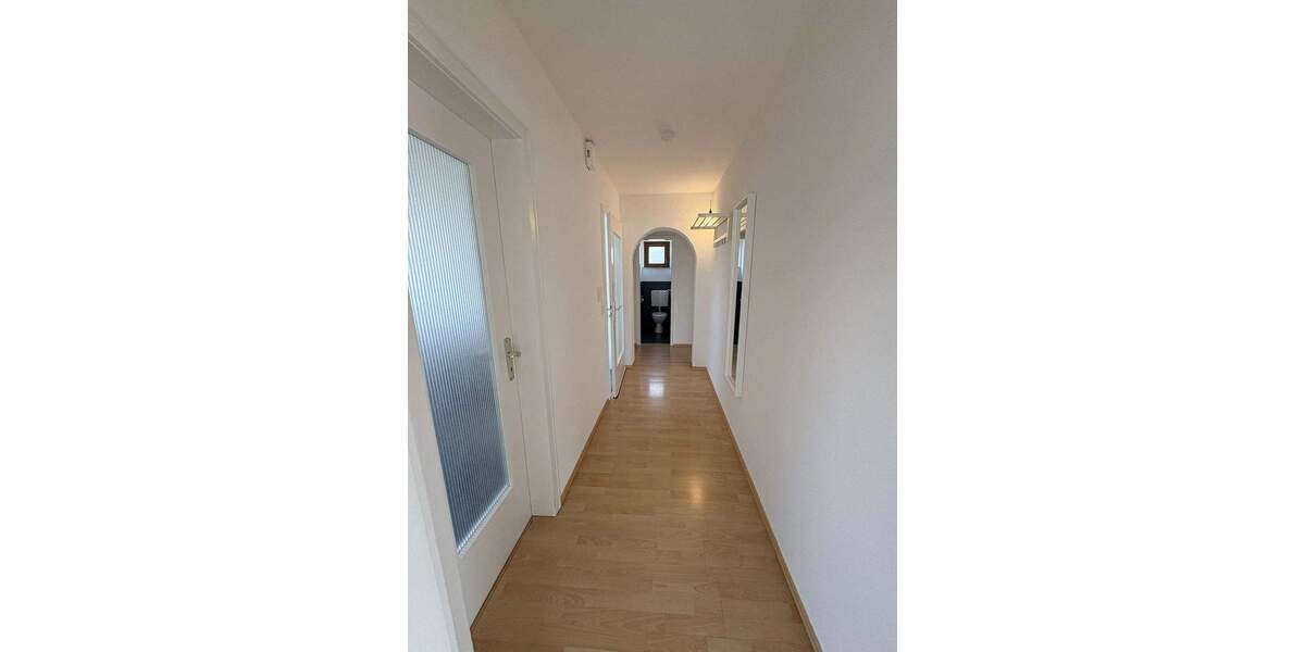 Mehrfamilienhaus, Wohnhaus Steinenbronn - 8 Zimmer, 155 m&sup2;, 669.000&euro; | Angebot:25748771