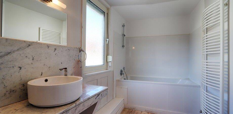 Etagenwohnung Reutlingen Südstadt - 5 Zimmer, 97 m&sup2;, 280.000&euro; | Angebot:26105817