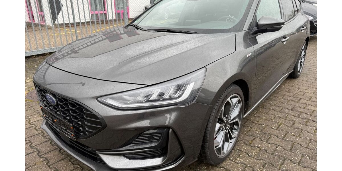 Ford Focus 95.000 km 17.900 &euro; Nufringen 71154