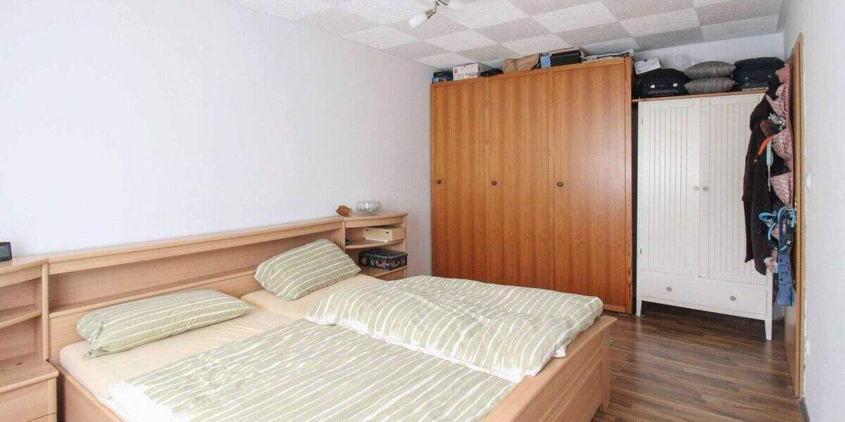 Einfamilienhaus Ludwigsburg Neckarweihingen - 2 Zimmer, 165.000&euro; | Angebot:24782167