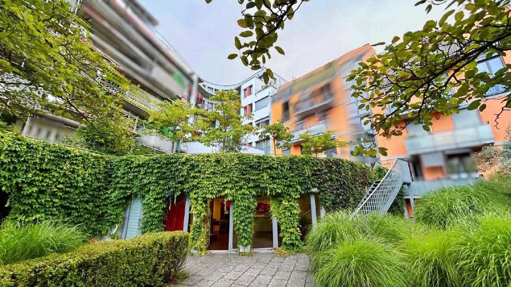 Etagenwohnung Tübingen Derendingen - 4 Zimmer, 101 m&sup2;, 671.700&euro; | Angebot:27301258