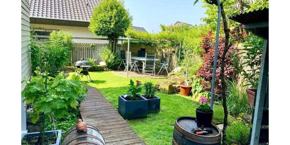 Einfamilienhaus Herrenberg Kayh - 6 Zimmer, 234 m&sup2;, 686.000&euro; | Angebot:25822600