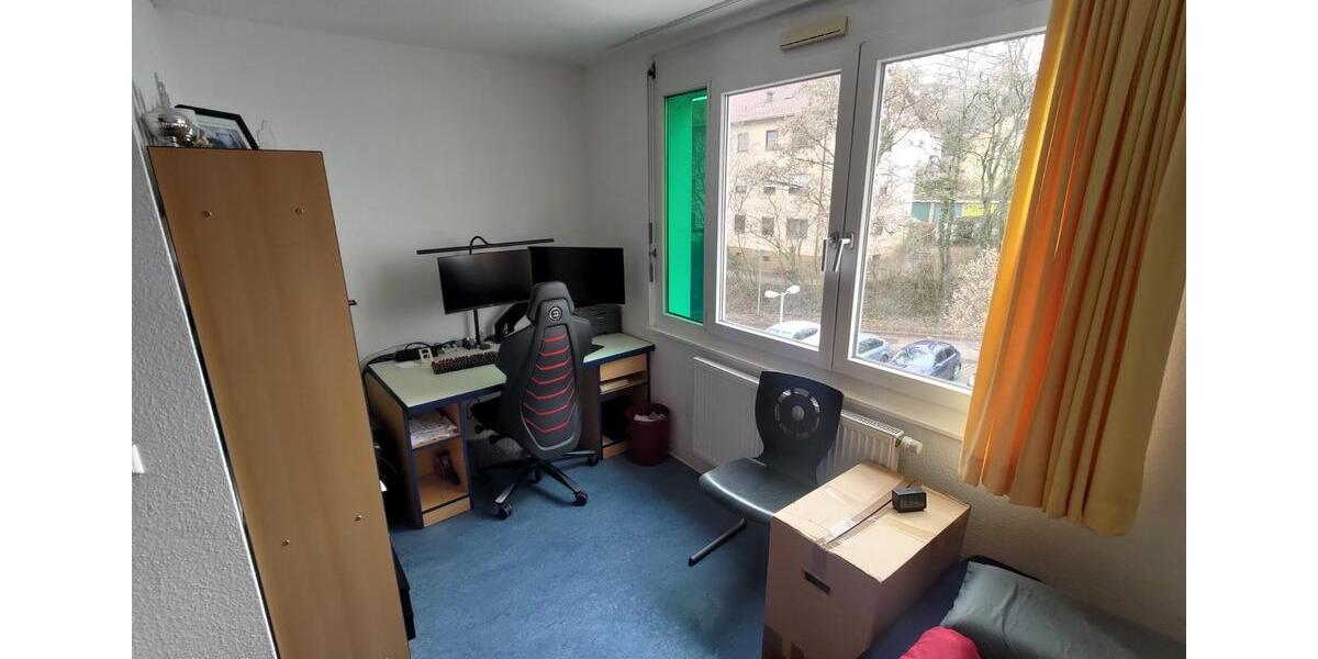 Etagenwohnung Esslingen am Neckar Hegensberg - 1 Zimmer, 14 m&sup2;, 421&euro; | Angebot:24814692