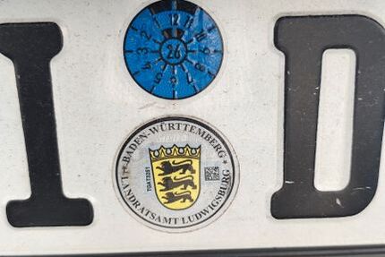 VW Golf 256.000 km 1.299 &euro; Hochdorf - Eberdingen 71735