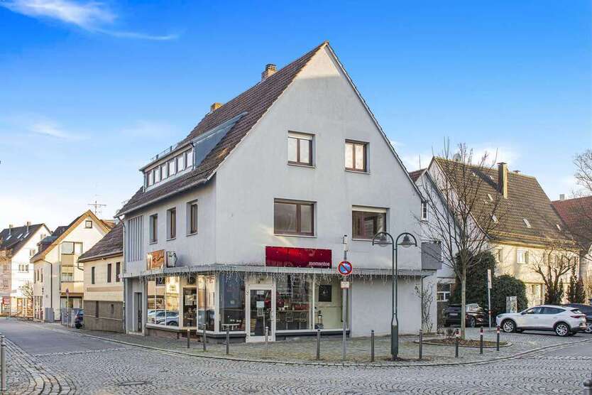 Haus zum Kaufen in Stuttgart 1.495.000 € 307 m²
