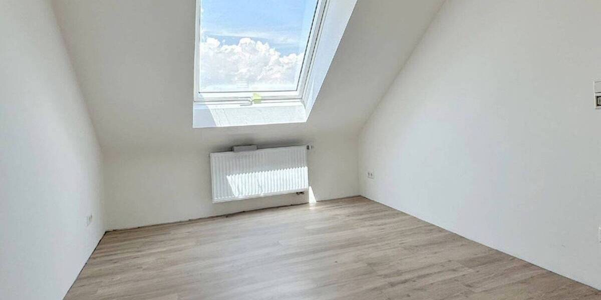 Etagenwohnung STUTTGART Sillenbuch - 3 Zimmer, 74 m&sup2;, 1.310&euro; | Angebot:26834107