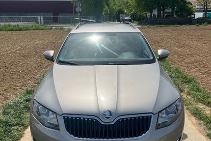 Skoda Octavia 285.495 km 5.600 &euro; Ditzingen 71254