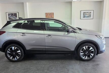 Opel Grandland (X) 138.000 km 11.990 &euro; Asperg/Ludwigsburg bei Stuttgart 71679