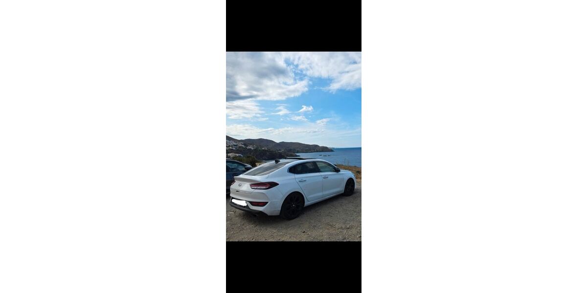 Hyundai i30 95.000 km 16.600 &euro; Sindelfingen 71069