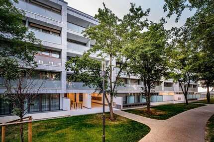 Wohnung zum Mieten in Stuttgart 1.400 € 74 m² 3 zimmer