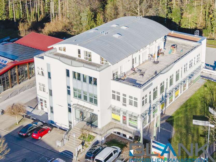 Einzelhandel in Pforzheim 4.800 € 600 m²