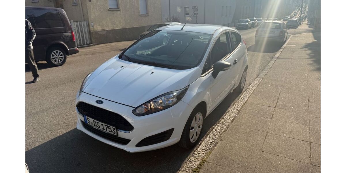 Ford Fiesta 157.900 km 3.599 &euro; Stuttgart 70435
