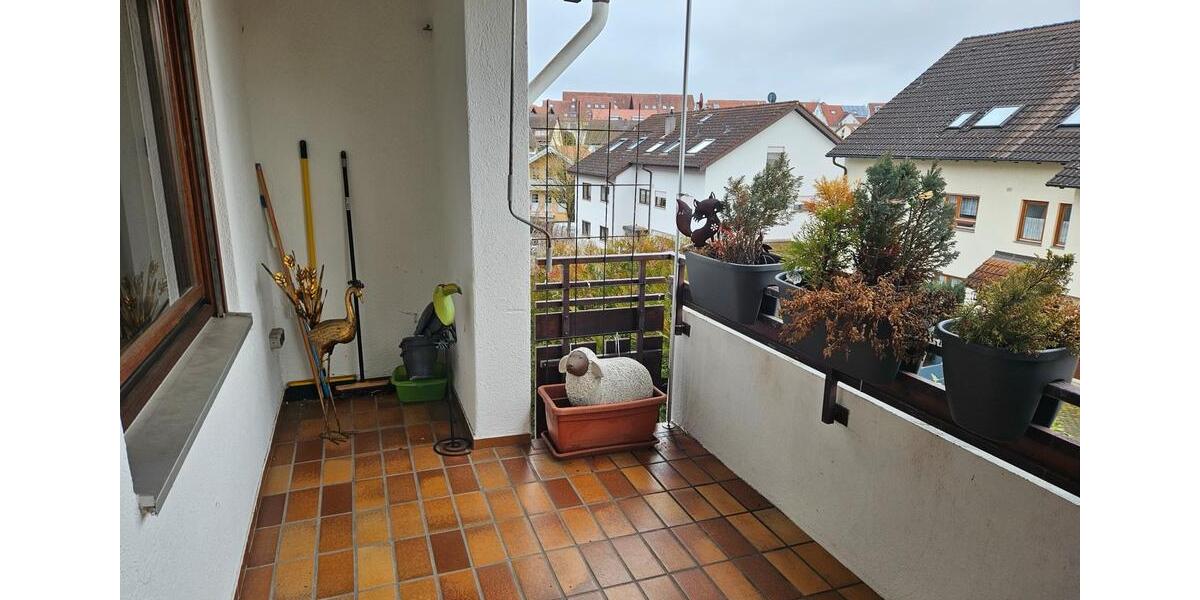 Etagenwohnung Sachsenheim - 3 Zimmer, 75 m&sup2;, 275.000&euro; | Angebot:24851897