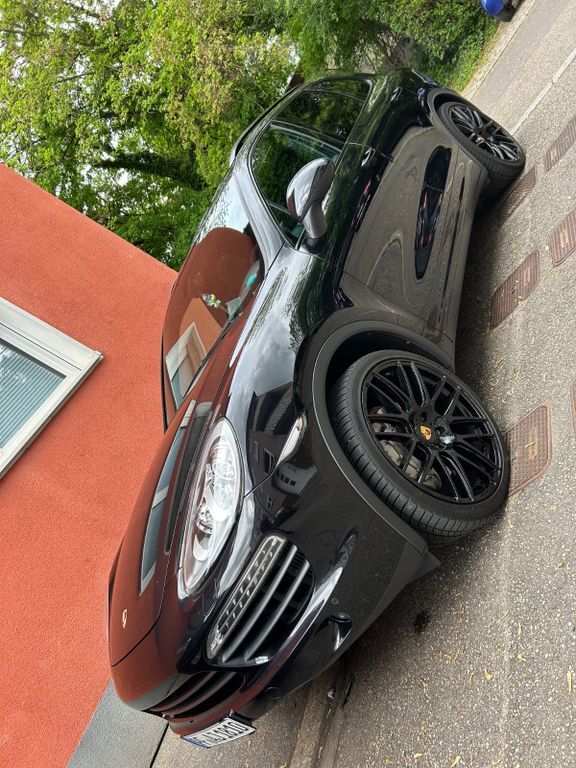 Porsche Cayenne 277.000 km 20.299 € Pforzheim 75181