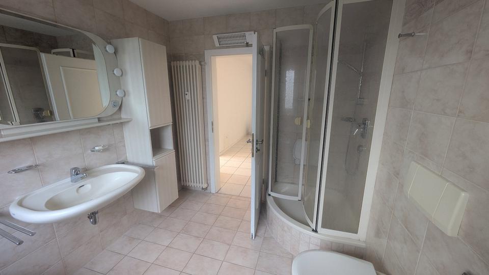 Etagenwohnung Stuttgart Bopser - 3 Zimmer, 116 m&sup2;, 1.790&euro; | Angebot:25591089