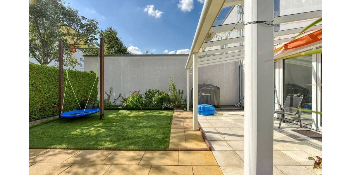 Reihenmittelhaus Stuttgart Zuffenhausen - 4 Zimmer, 119 m&sup2;, 700.000&euro; | Angebot:22449949