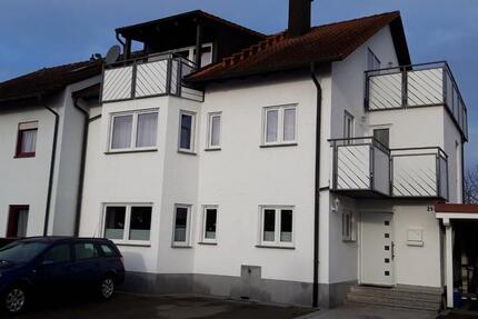 Wohnung Nagold - 3 Zimmer, 80 m&sup2;, 900&euro; | Angebot:25783452