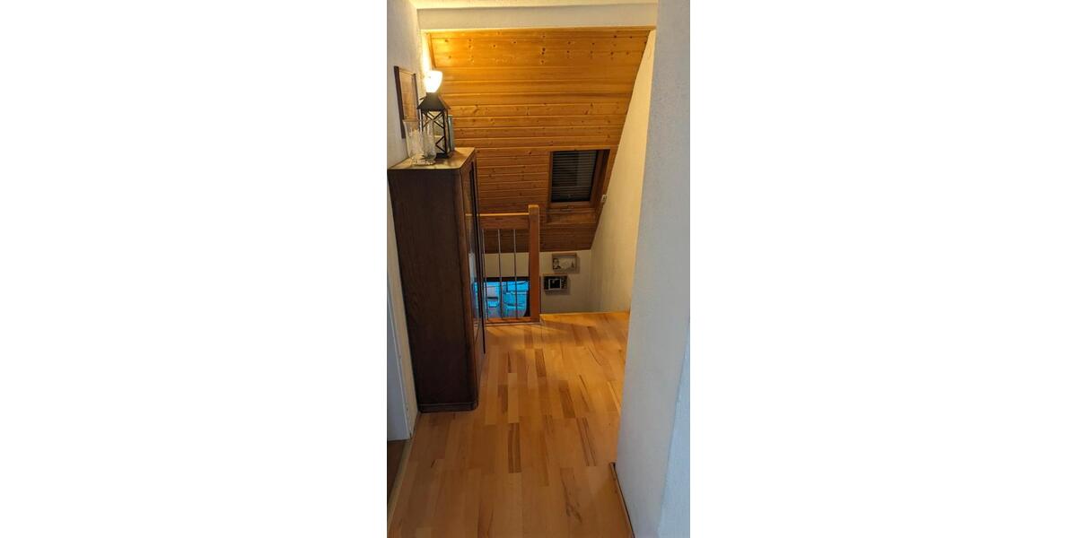 Einfamilienhaus Vaihingen an der Enz - 7 Zimmer, 130 m&sup2;, 298.000&euro; | Angebot:26592937