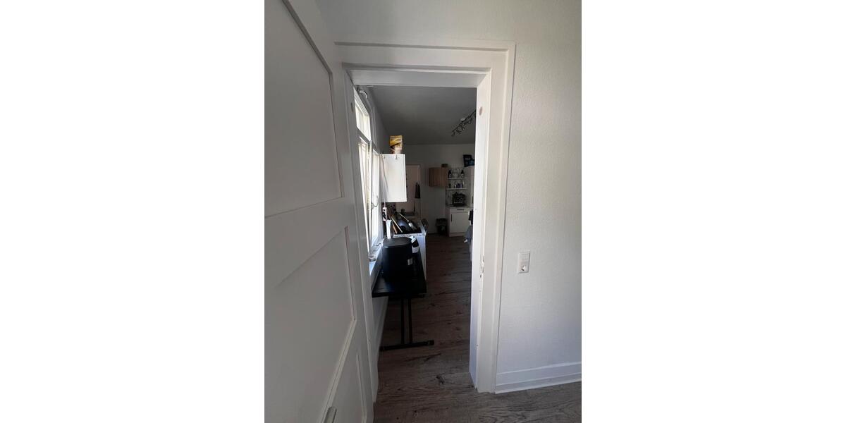 Etagenwohnung Tübingen Lustnau - 4 Zimmer, 16 m&sup2;, 650&euro; | Angebot:26382630